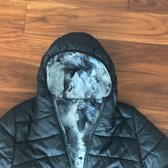 Under armour jacket - Picture 2 of 2